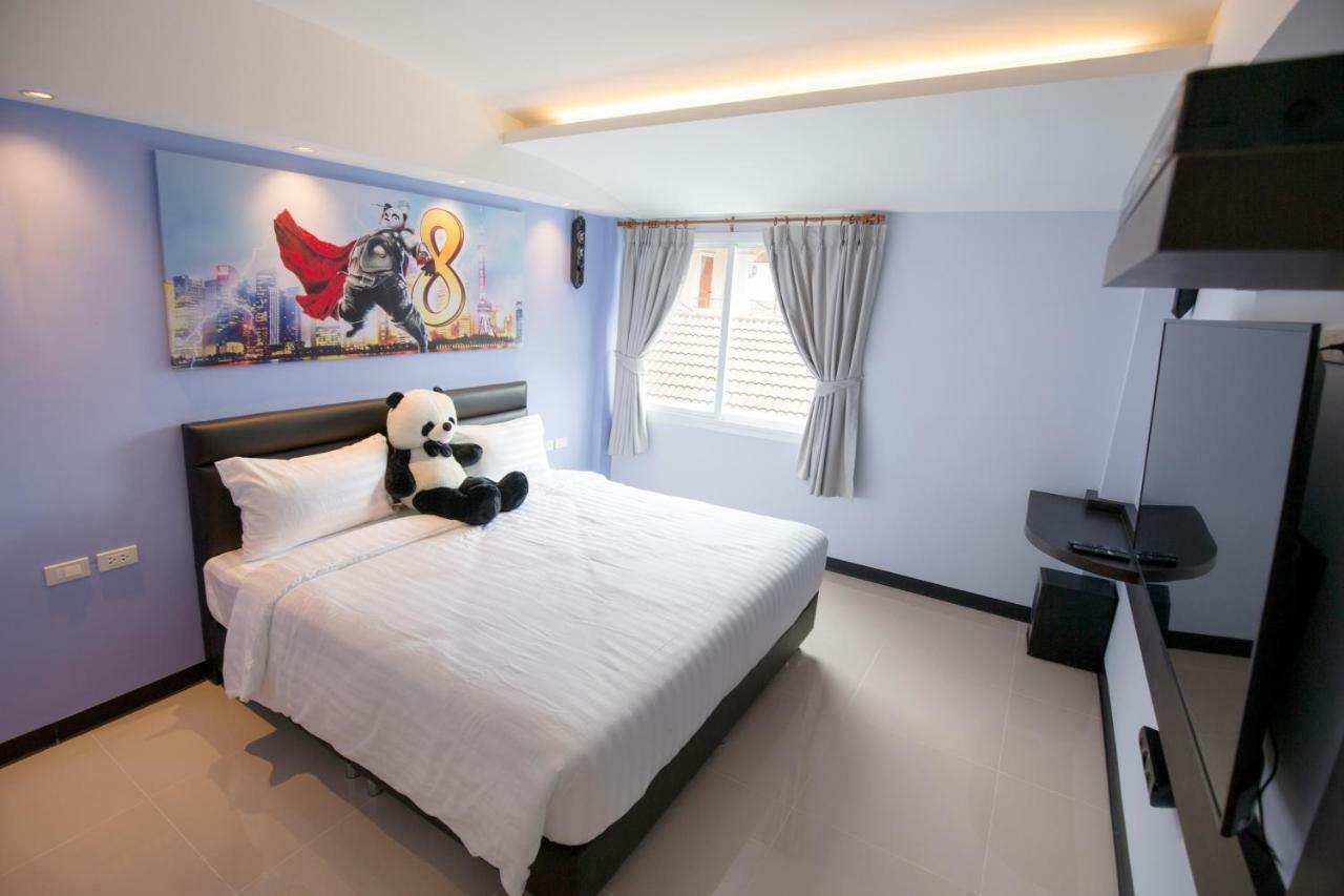 Lucky Panda Hotel Чиангмай Екстериор снимка