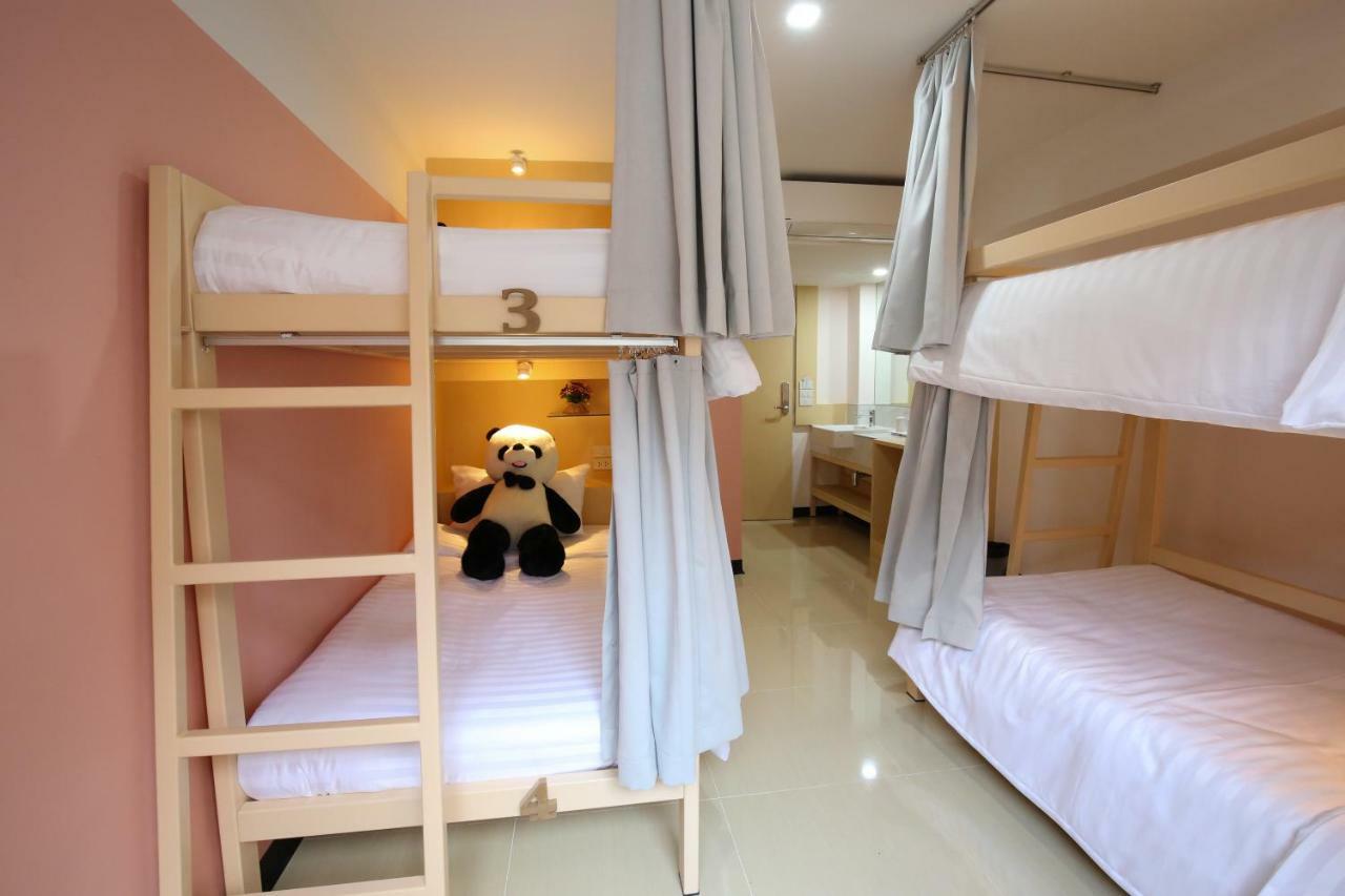 Lucky Panda Hotel Чиангмай Екстериор снимка